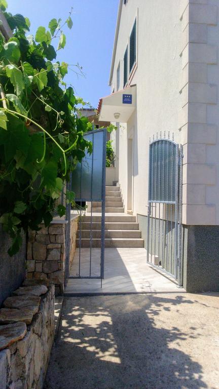 Apartments Iris Korcula Town Luaran gambar